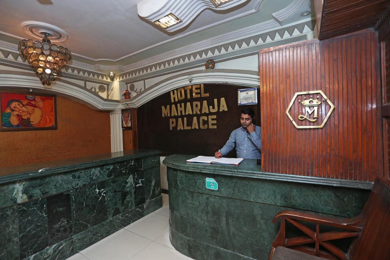 Oyo 4956 Hotel Maharaja Palace Kanpur Exterior foto